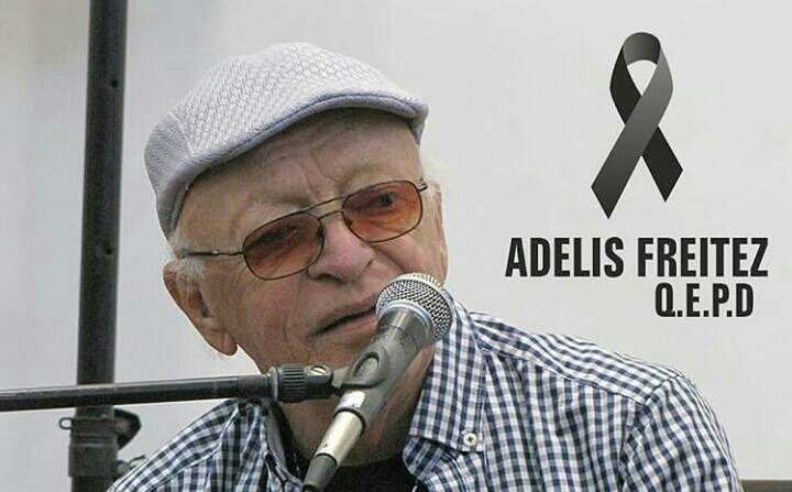 FabiolaJoseVzla's tweet photo. Tristísima noticia... Se nos fue un grande, amoroso de su tierra, de su música, merenguero como ninguno! Vuela alto maestro Adelis Fréitez!! Seguiremos entonando la música maravillosa que nos dejas! #Acidito #ElEspanto https://t.co/OqYUd45JKH