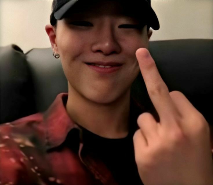 ผมตอนอ่าน                       ผมตอนออกจาก       
หนังสือเมื่อคืน                    ห้องสอบ
#onet63