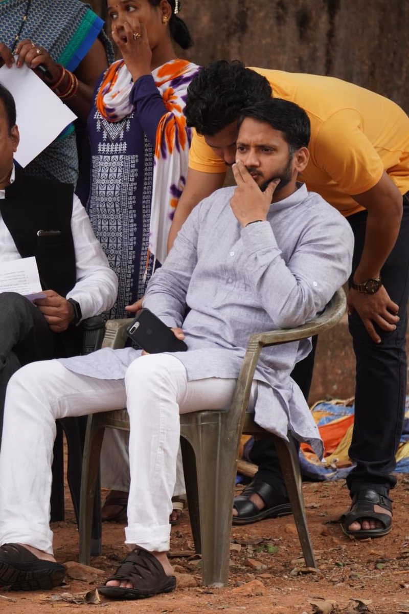 dbehera_bjp's tweet photo. ବିଜେପି ଓଡିଶା ପ୍ରଦେଶର ସଭାପତି #samir bhai ରାଜ୍ୟ ପ୍ରଵକ୍ତା ଉତ୍ତର ଭୁବନେଶ୍ୱର ନେତା #Dillip Bhaiଭୁବନେଶ୍ୱର ଜିଲ୍ଲା ସଭାପତି #Hari bhai ରାଜ୍ୟ ଯୁବମୋର୍ଚା ସଭାପତି #Tanka bhai ଙ୍କ ଉପସ୍ଥିତି ରେ ଭରତପୁର ଠାରେ CAA ସମର୍ଥନରେ ପ୍ରଧାନମନ୍ତ୍ରି #ମୋଦୀଙ୍କ ଉଦେଶ୍ୟରେ ସାଧାରଣ ଜନମାନଷାଙ୍କ ପତ୍ର ଲେଖା କାର୍ଯ୍ୟକ୍ରମ ଅବସରରେ https://t.co/MtDxwCizl8
