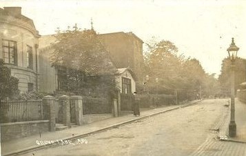 South London Gallery tweet media