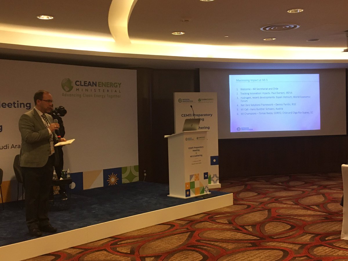 #MissionInnovation Gathering in Riyadh with <a href="/ptddurrant/">Paul Durrant</a> presenting @irena ongoing projects with #UK #BEIS and <a href="/EU_Commission/">European Commission</a> on #tracking #innovation #impacts to be used by decision makers and calling on MI members to join consultations