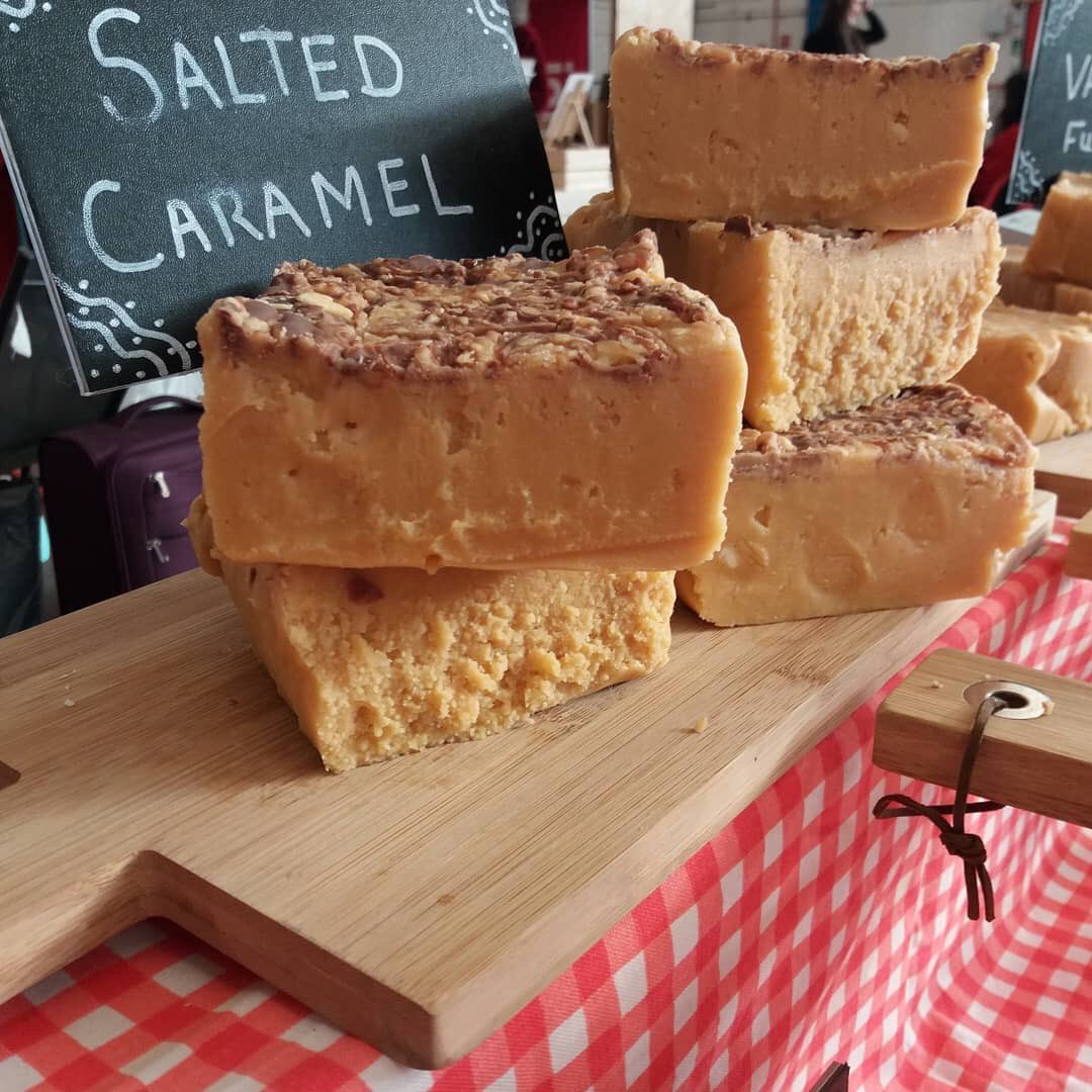 It's Sunday Market time again, & it feels like an indulgent one. What better way to indulge, is with some glorious fudge from Fi's Fudge. Get yours when you pick up the rest of your farm fresh shopping. You know you want to. We're open til 4pm. #eastdulwich #farmersmarket #se24