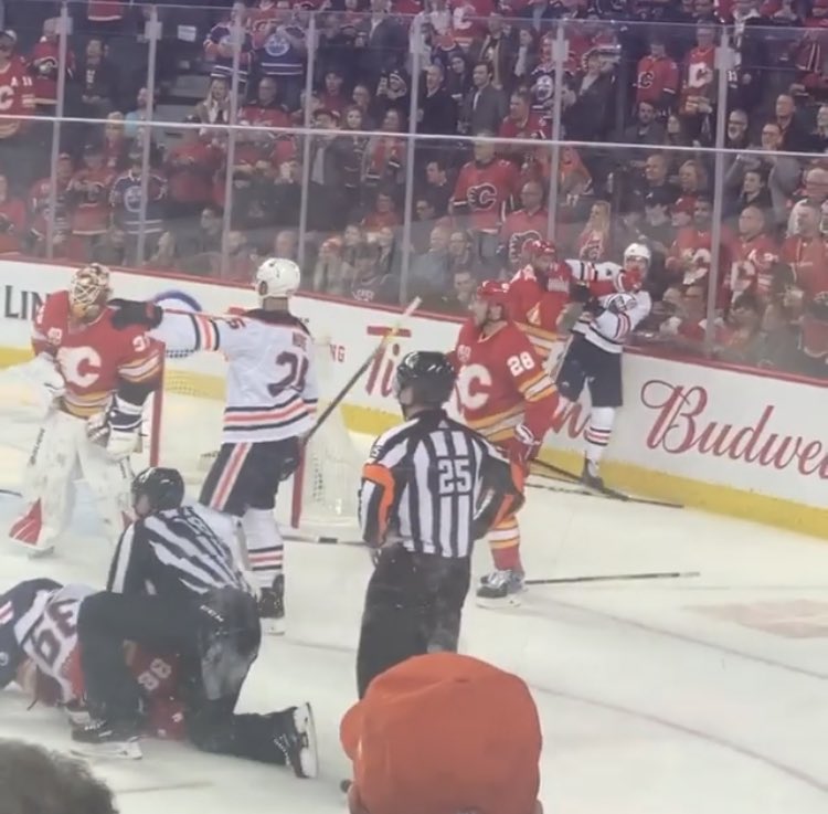 TheNationChris's tweet image. Love Nurse telling Talbot to go fight Smitty here