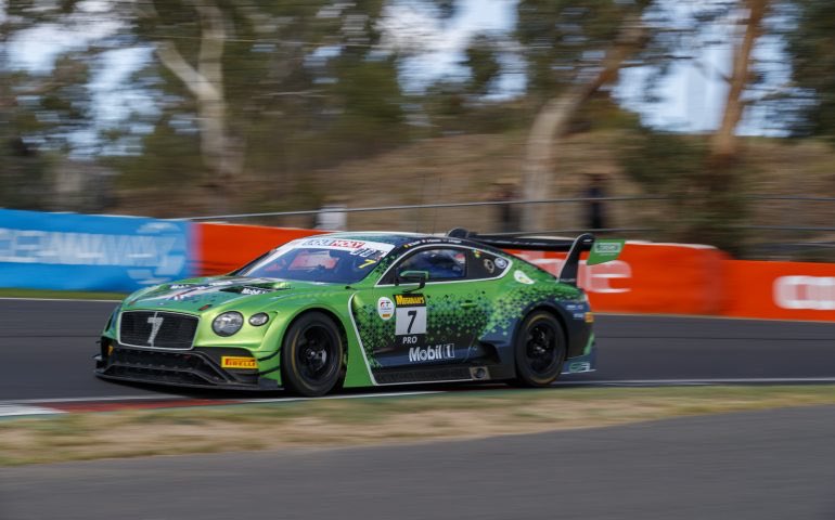 volfan1983xxx's tweet photo. Congratulations Bentley Team M-Sport Winning The 2020 Liqui-Moly Bathurst 12 Hour At Mount Panorama 😎🏁 #B12Hr #Bathurst12Hour #MountPanorama #Bathurst #Australia #JulesGounon #MaximeSoulet #JordanPepper #Bentley #Msport #BentleyMotorsport #IntercontinentalGTChallenge #IntGTC https://t.co/eaiJUTMmGt