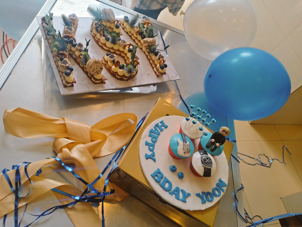 flowersroad___'s tweet photo. Birthday Party @official_yoon_ 💙💙💙💙
#YOLO2020 #HappyYOONDay #AlwaysWithYoon @ksyforINA https://t.co/oBh864Aba7