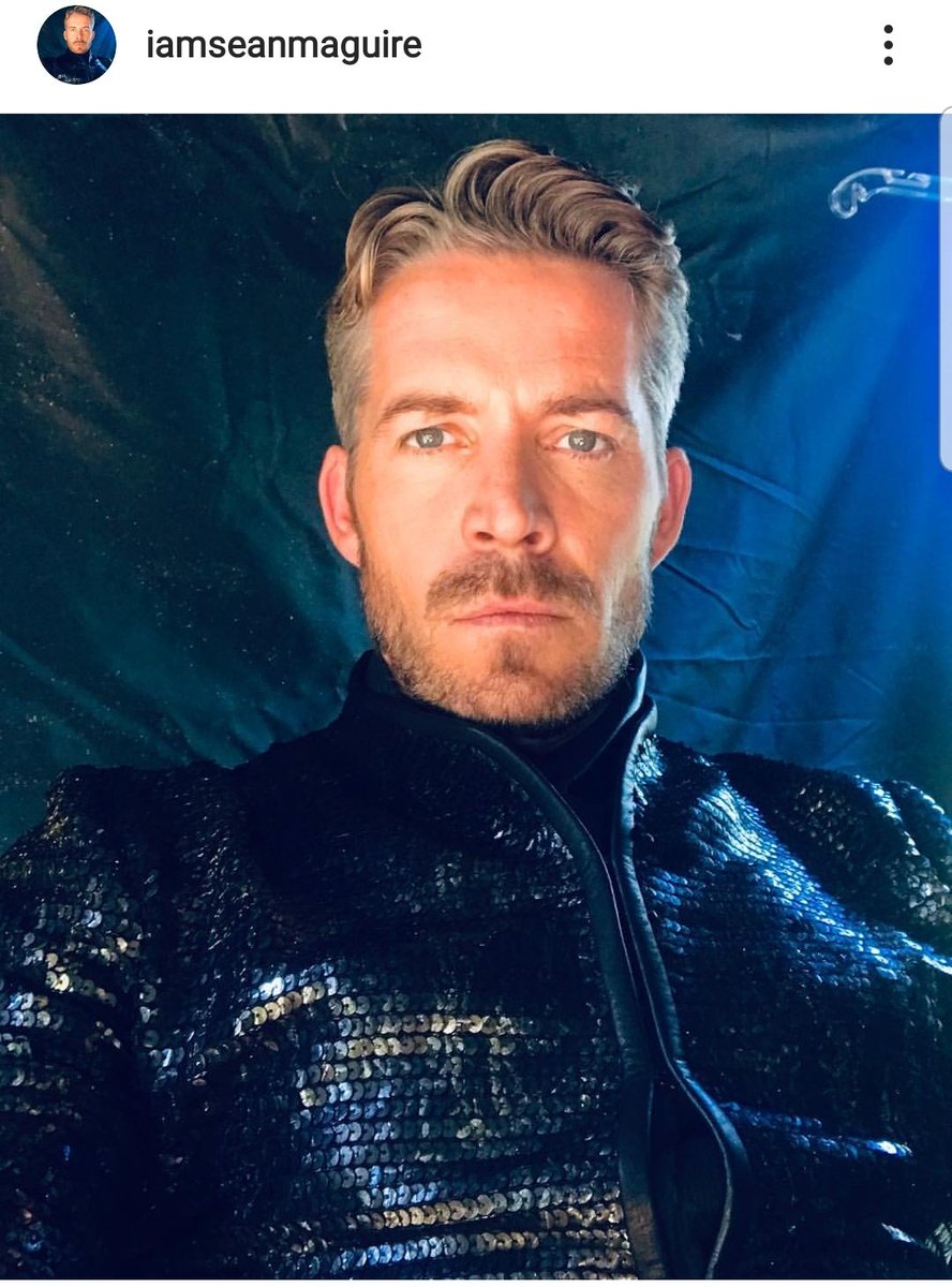 SaraDallArgine's tweet photo. @sean_m_maguire WOW handsome ... @LanaParrilla had righ... YOU ARE HOT WITH LEATHER JACKET ( #OUATCHI 2018)β€β€β€ππ #DarkHoodies https://t.co/0NqZPNXIri