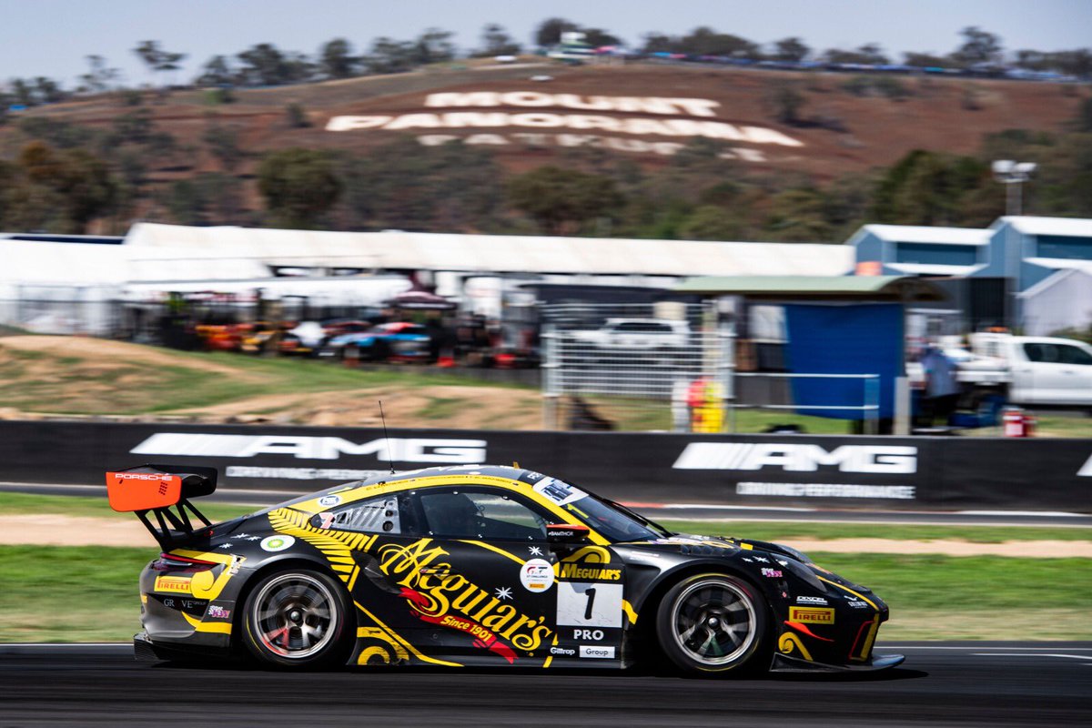 PorscheAus's tweet photo. Porsche 911 GT3 R results at the 2020 @Bathurst12hour #B12hr 

P4 #911 @absolute_racing 
P7 #912 @absolute_racing 
P9 #1 @Meguiars @EBMTeam 
P10 #4 @GroveRacing (1st in Pro-Am)
P11 # @racingcj @EBMTeam (2nd in Pro-Am) https://t.co/kTNmbBpsyY