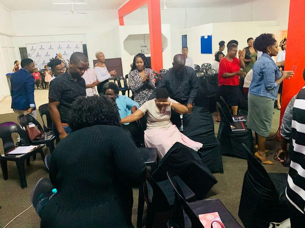 GGN_GLORIOUS's tweet photo. 🍃REST CONFERENCE 2020!🍃
[DAY1 HIGHLIGHTS]
When you are resting in God, grace flows in your life! -#SOG
#RestConference2020 #YearOfPerfection https://t.co/l37AJSvXP8