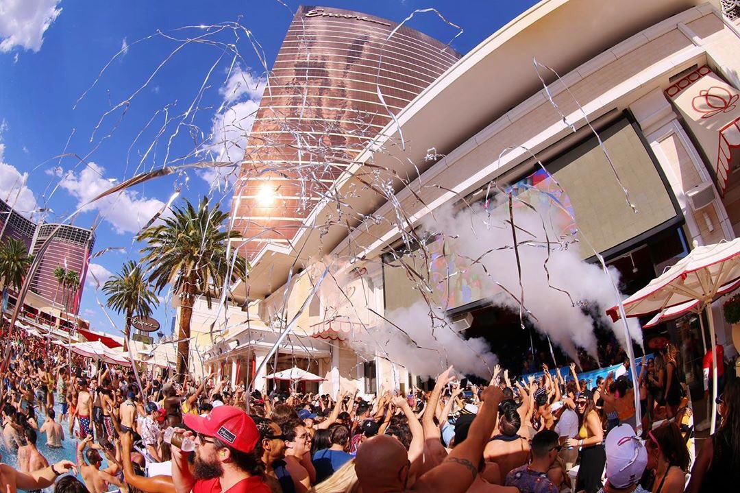 Who’s ready for the #PoolParties to return this #Summer? #Vegas #Summer2020 ☀️🎉🍾 #702ENT