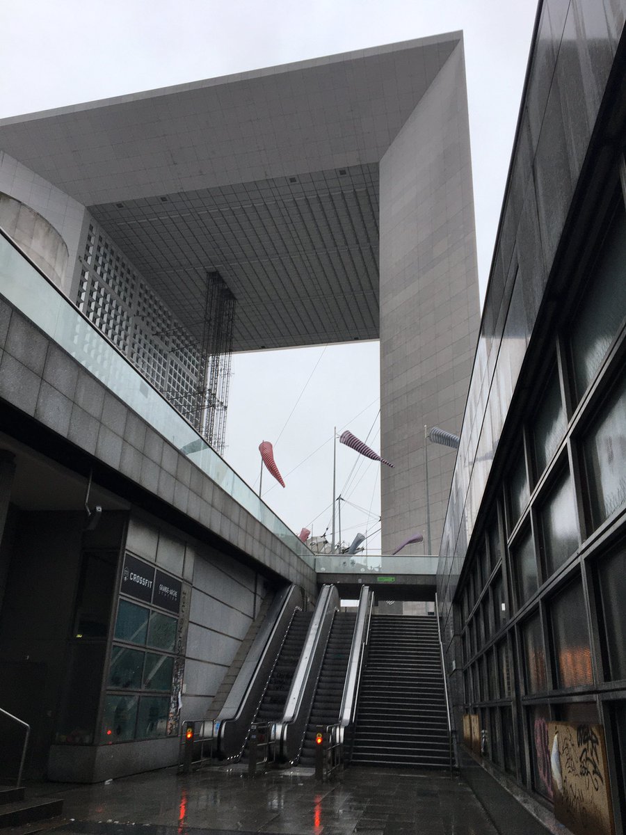 En route pour le forum horizon  #maroc pour chercher nos nouveaux collaborateurs <a href="/AXA/">AXA</a> pour notre filiale au Maroc #Emplois #jobs