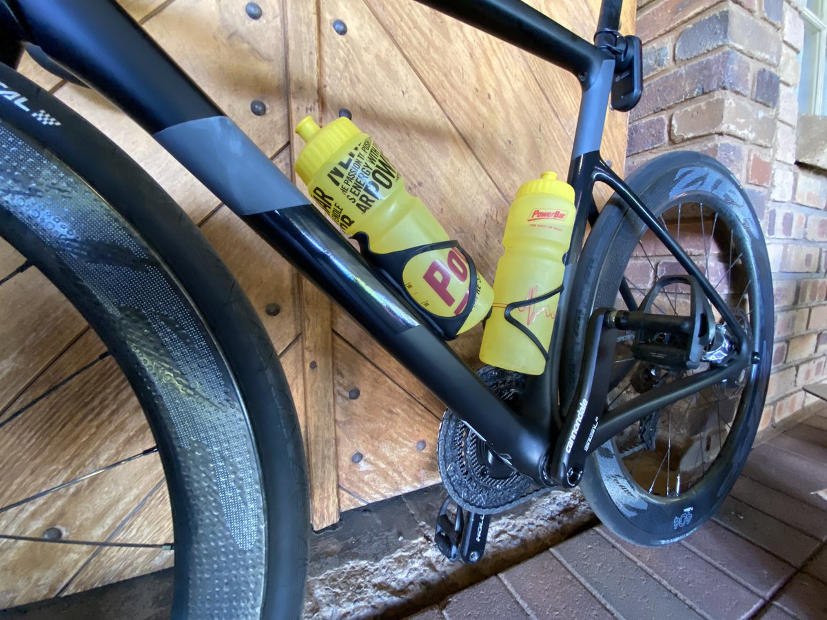 PhilipFourie's tweet photo. First win for the season. Happy.
#goodfuel
#goodbike
#goodlegs
@PowerBarSA @Seattlecoffeeco @CannondaleZA @clover_cycling https://t.co/mwQKd3mCbt