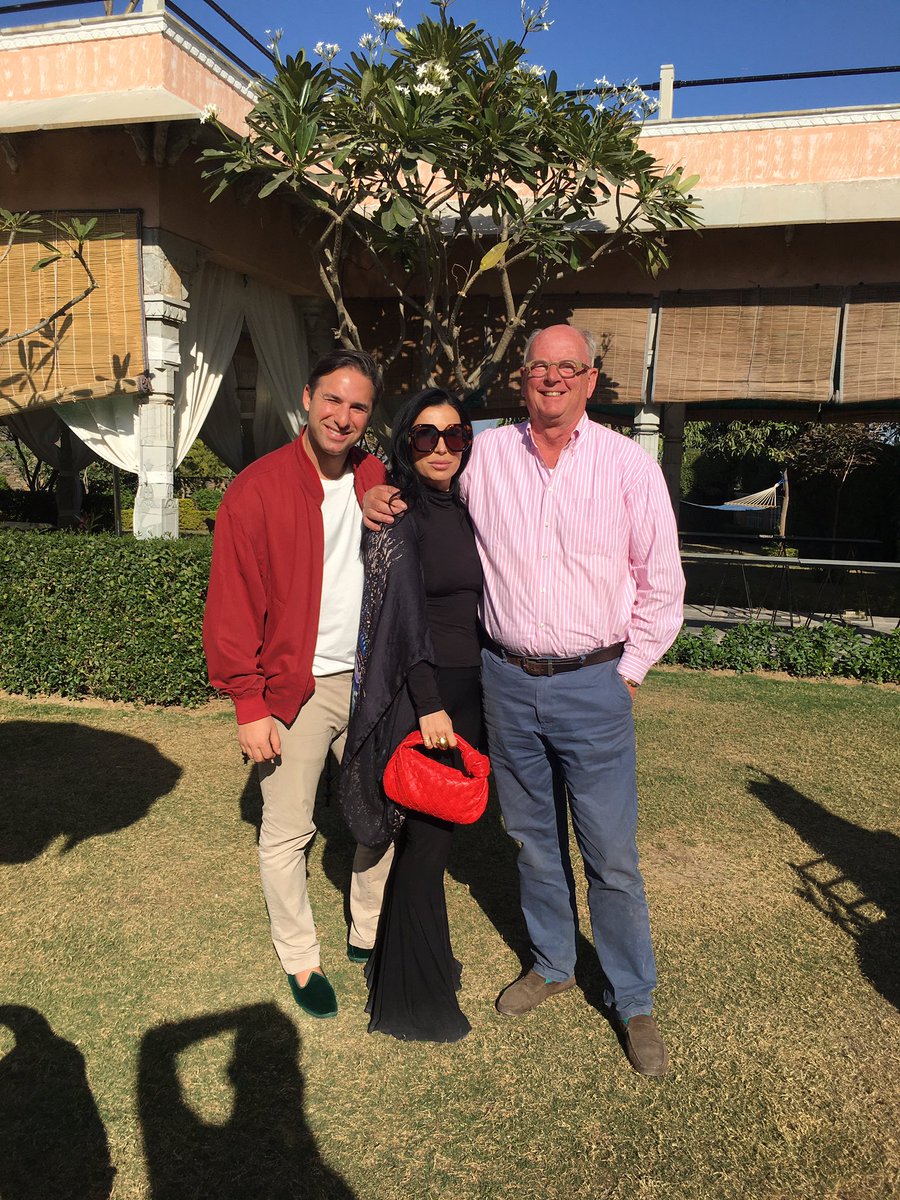 BujeraHseUdai's tweet photo. So good to have the pleasure of these two for lunch yesterday. Such fun @aureta and Jared. Thank you Dear Alice. #bujerafort https://t.co/PiGNh5CsLn