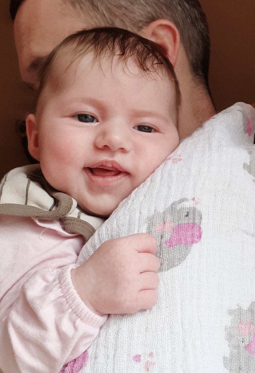 janazmalomesta's tweet photo. Dneska mi jsou dva měsíce! ❤
Takže jsem to oslavila budíčkem v 5.30, to je prča😀😴
#BejBy https://t.co/VUHTLPveWO