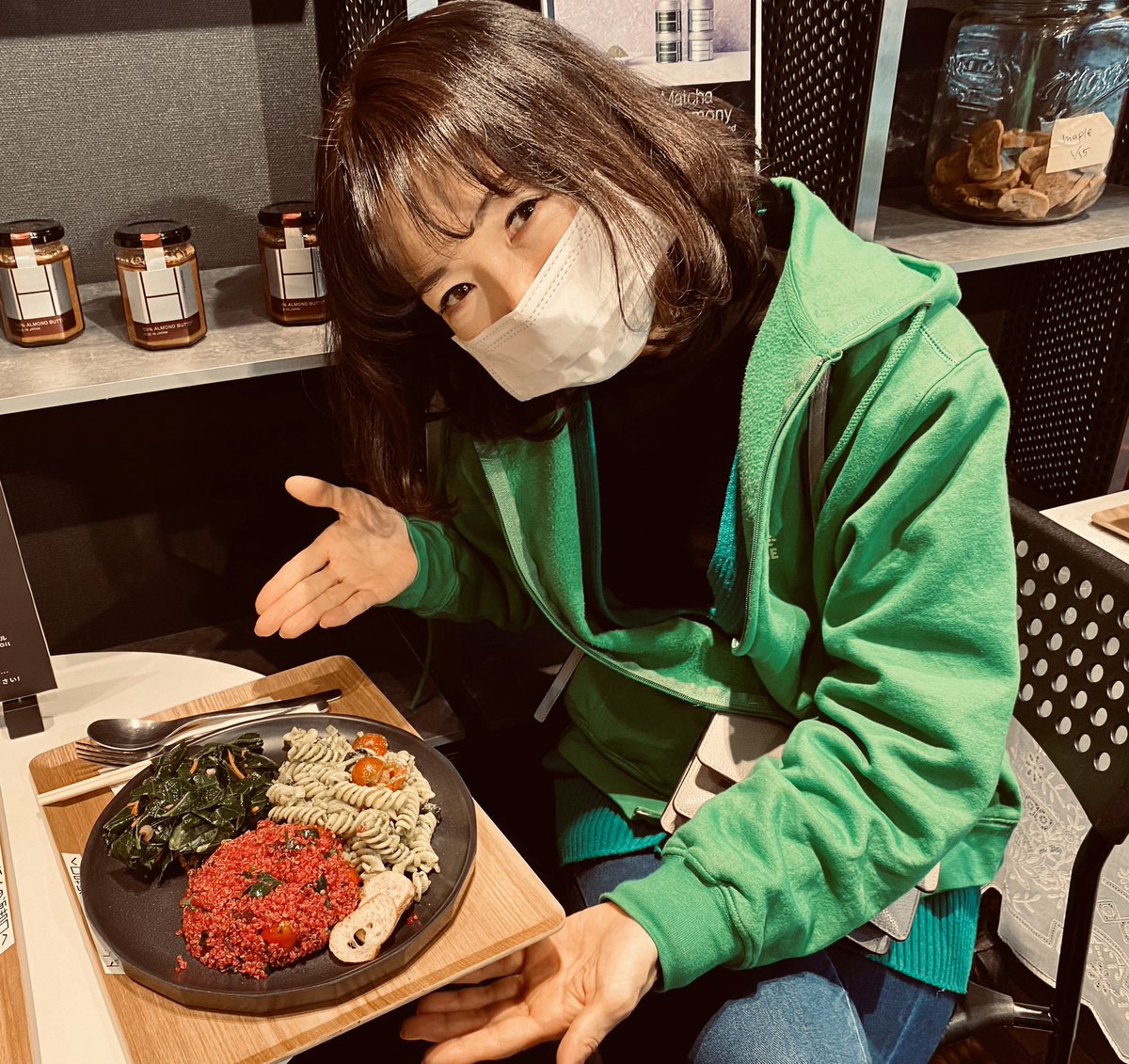 ট ইট র 平松愛理 身体のビューティ目指すサラダ 3種類選べるって だから 赤い根菜 ビーツが入ったキヌアサラダ 栄養満点 オーガニックケールのサラダ バジルのパスタサラダ 3種盛り合わせ 美味しそう 頑張れるぞ いっ ট ইট র 平松愛理 身体のビューティ目指すサラダ 3種類選べるって だから 赤い根菜 ビーツが入ったキヌアサラダ 栄養満点 オーガニックケールのサラダ バジルのパスタサラダ 3種盛り合わせ 美味しそう 頑張れるぞ いっ