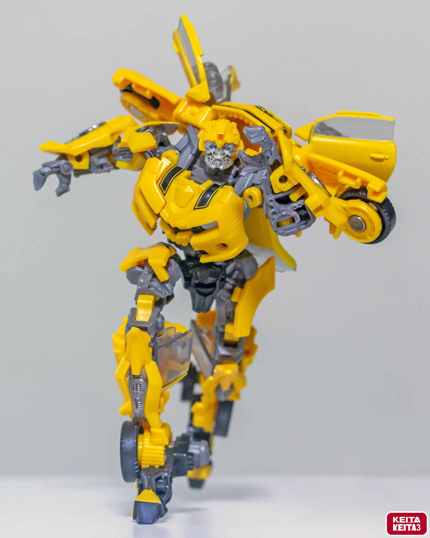 トランスフォーマー SS-40 ニューバンブルビー