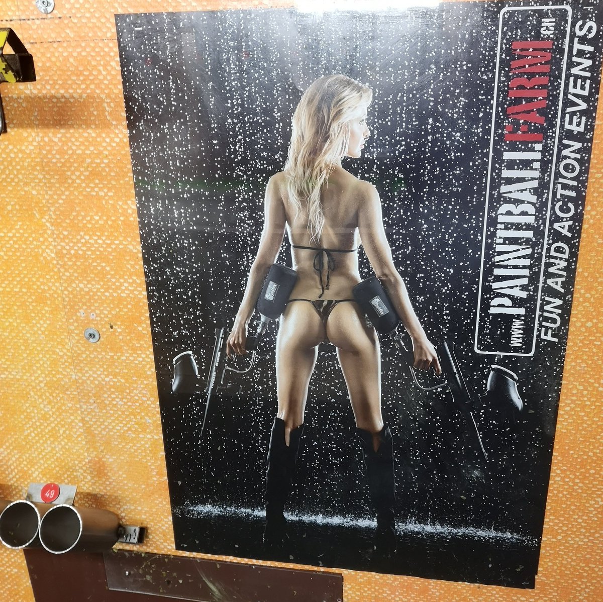 giacomozucco's tweet photo. While the whole world keeps degenerating into politically-correct savagery, lonely heroes in a remote Switzerland farm still keep bearing the noble torch of sexist advertisements 😍😍😍!!!
Lots of #respect!!!
#paintball
#sexism
#civilization https://t.co/A9dW3rSaF3