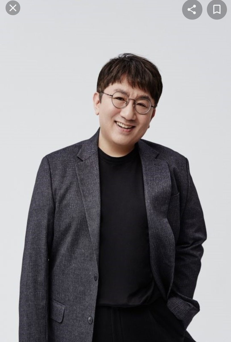 disha3736's tweet photo. @caramelomyg @BTS_twt Literally the man who made all our dreams come true https://t.co/4HPfNctwV2