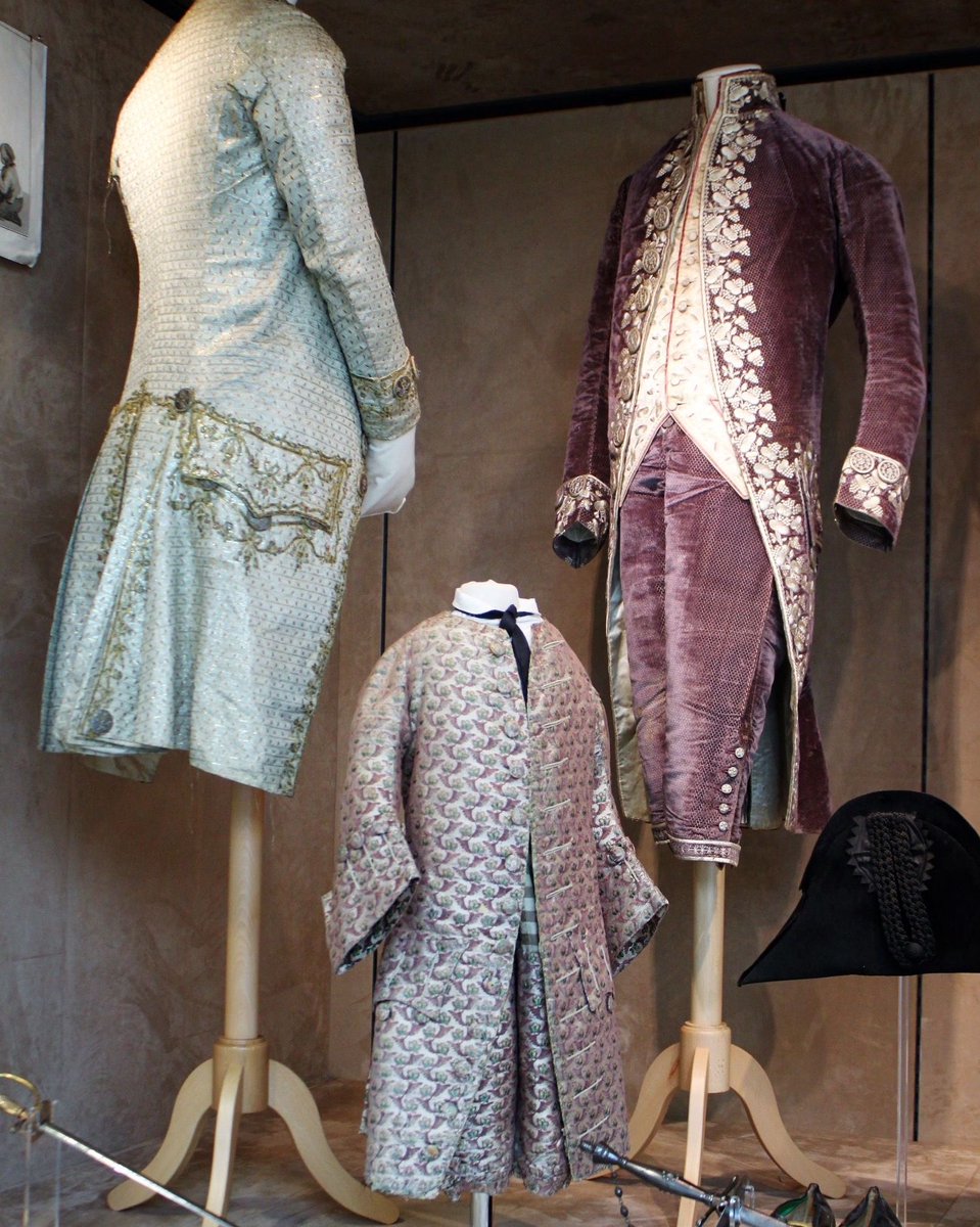 DressHistorians's tweet photo. A landmark exhibition exploring 200 Years of male costume has opened in North Yorkshire. For more, click here: https://t.co/WEgtyLelZI https://t.co/OMZt8Iv0LP