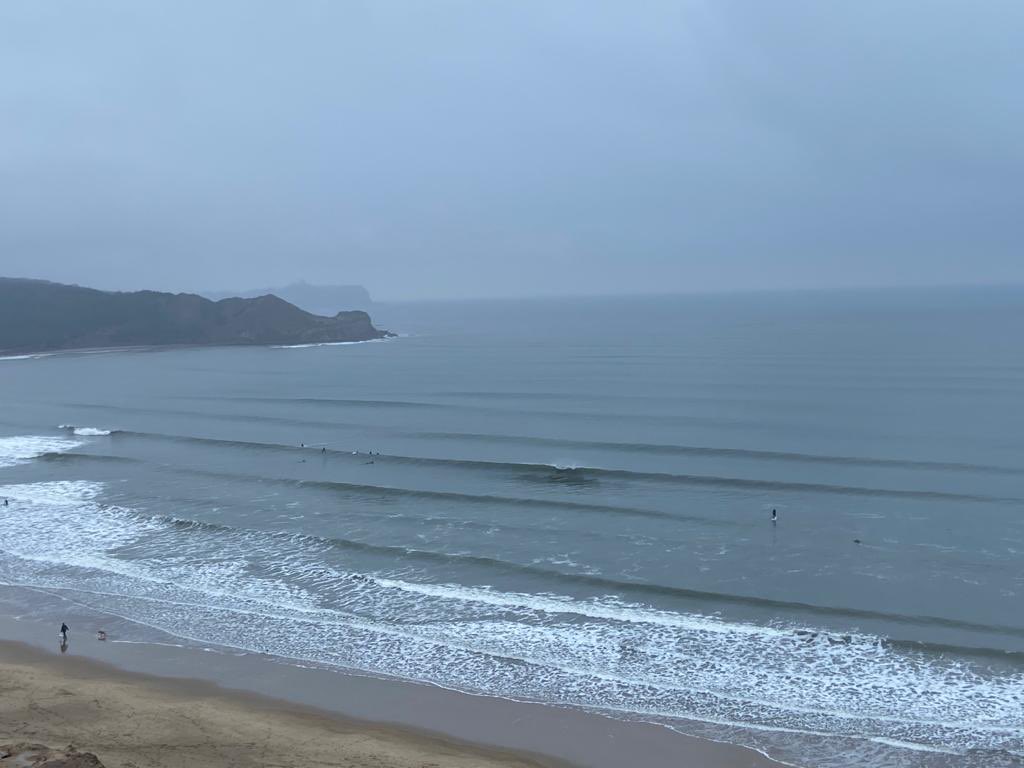 Sunday is funday #caytonbay #surfschool