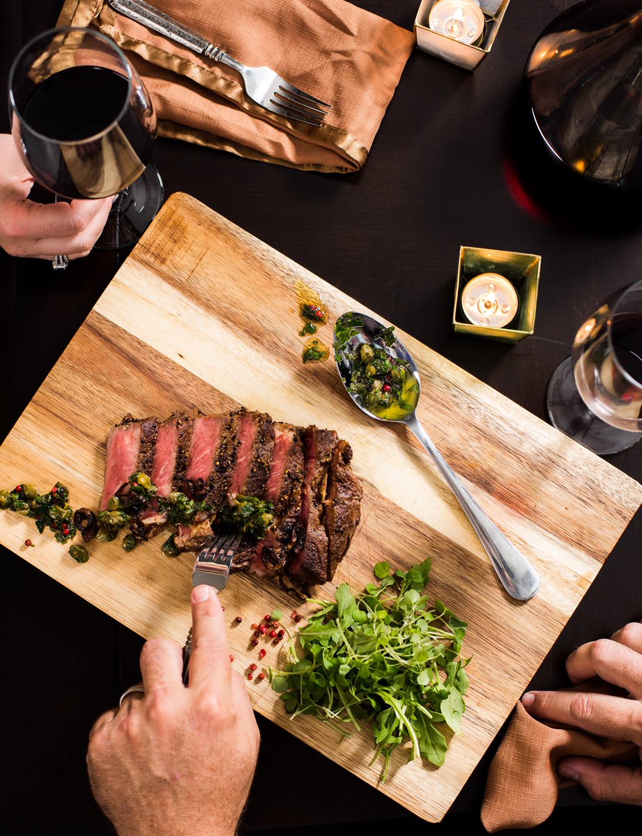NycciNellis's tweet photo. Before you get ready for some #Football tune in to #FoodieAndTheBeast @ 11AM on 1500AM. Theismann’s has the game day eats + @AussieBeefLamb talks sustainability + restaurants & longevity @2941Restaurant + @TuLangheRoero Italian Truffles+ Coffee & Wine from Blend 111 ~ https://t.co/IRhlwhse6b