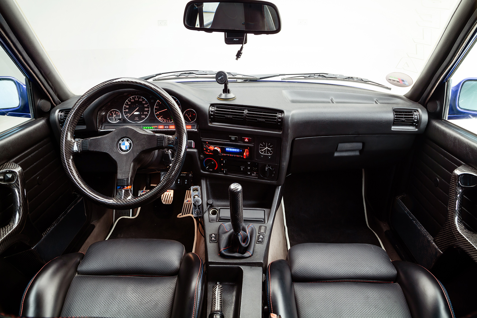 AMCC - Auto Mystique Car Care on Twitter: "The pristine interior of the #BMW  E30 325i with some M3 aesthetic upgrades. #MyDubai https://t.co/owvzkZwbXp"  / Twitter