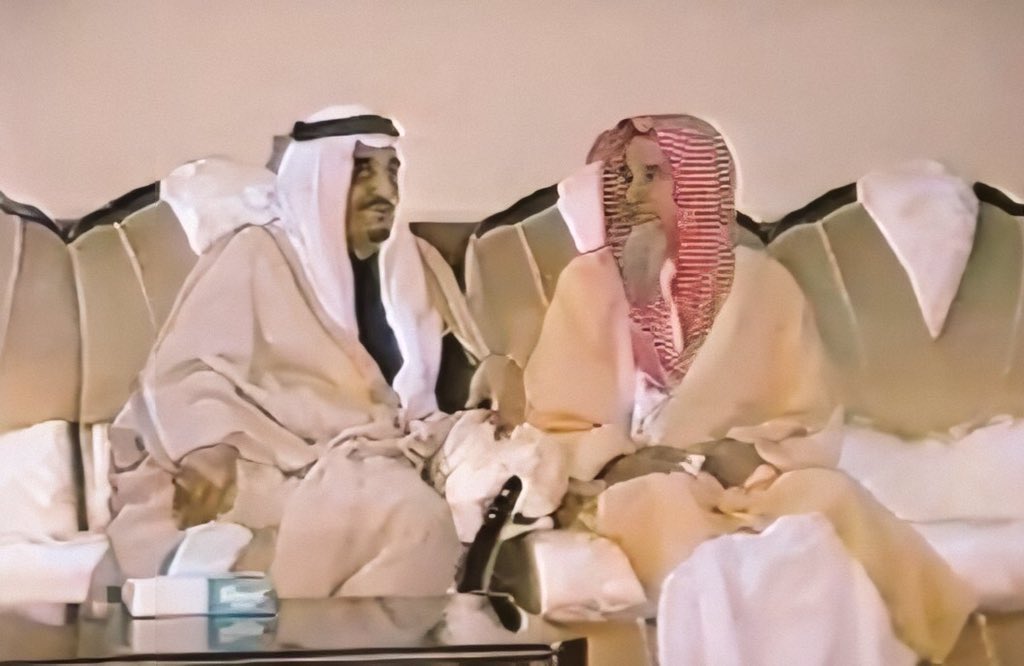 قناة الشيخ عبدالرحمن العجلان Youtube