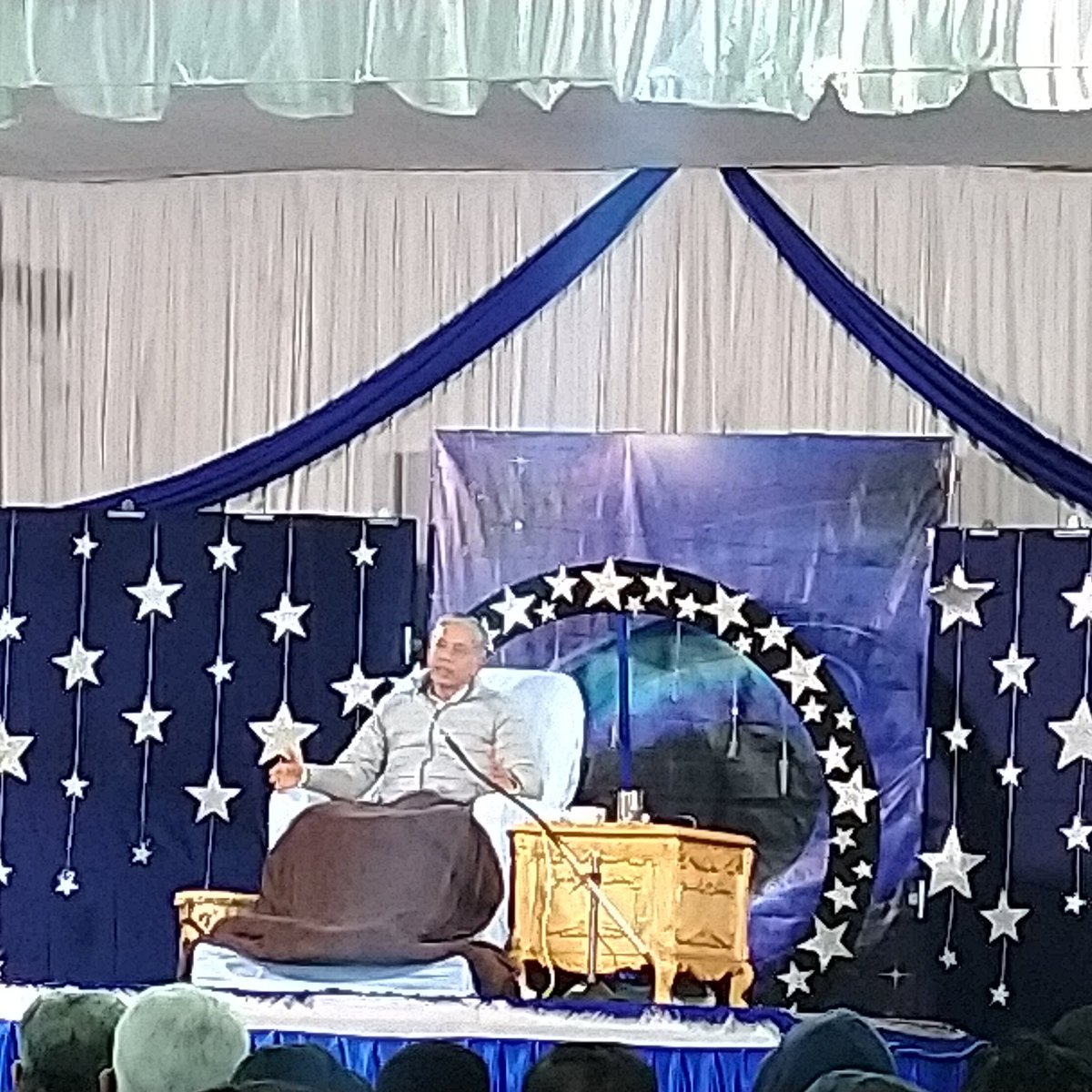 dadamahatma's tweet photo. Attending today #GnanVidhi in presence of #Pujyashree #Deepakbhai @ #GarbaGround, Near #EvaMall, #Manjalpur #Vadodara https://t.co/SNCd4cOQCG