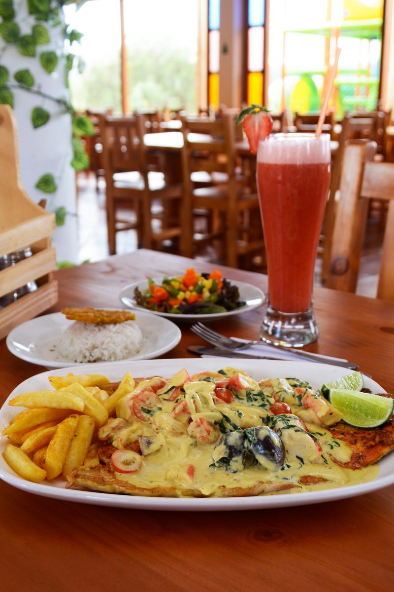 DinosauriosRest's tweet photo. Si ya probaron nuestra deliciosa y poderosa #PicadaBoyacense, los esperamos para que se deleiten con esta #TruchaMarinera. Solo en #RestauranteParque #LosDinosaurios #Villadeleyva en la #Ammonite https://t.co/zdeKYecBIp