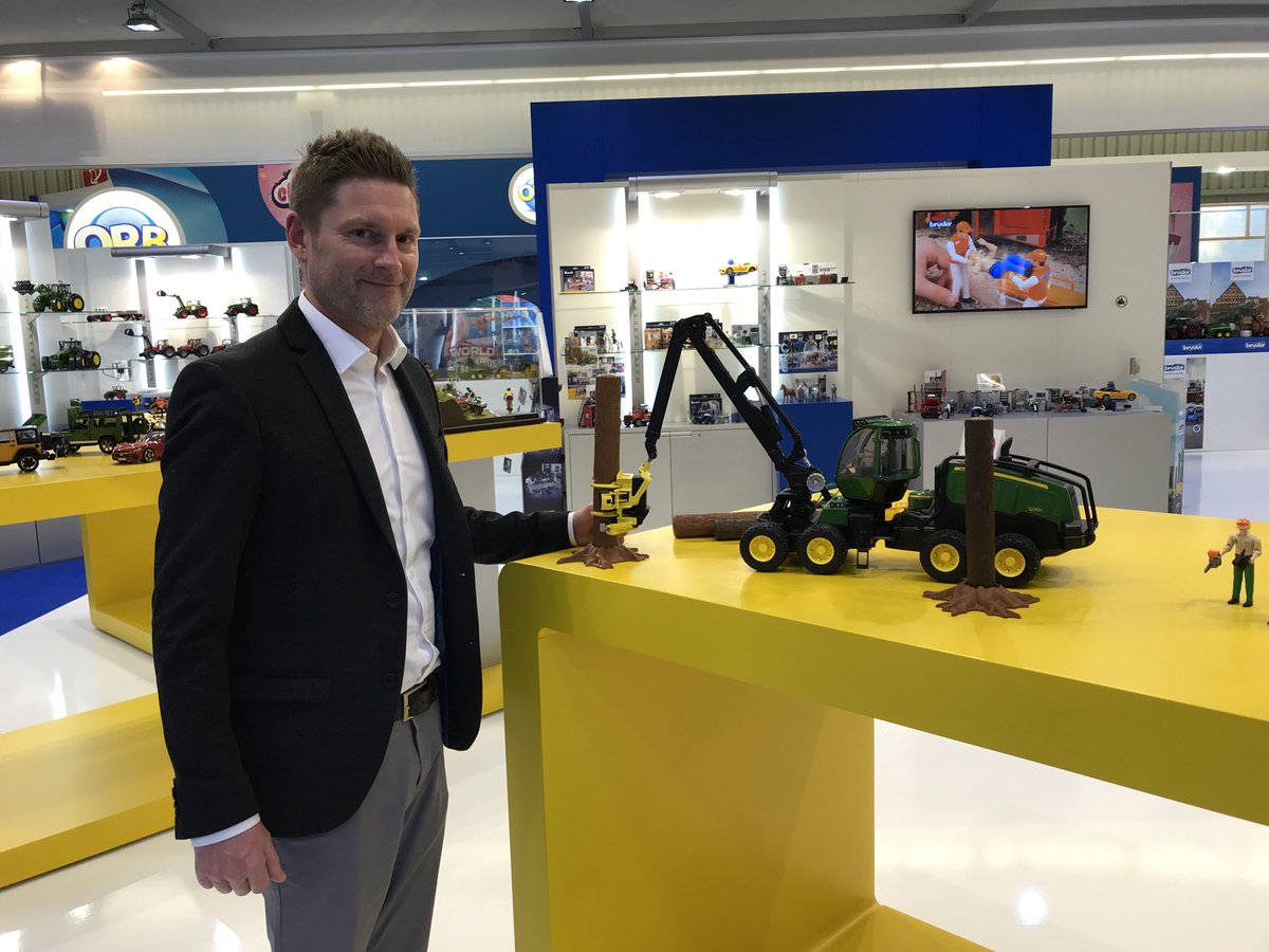 bruder john deere harvester