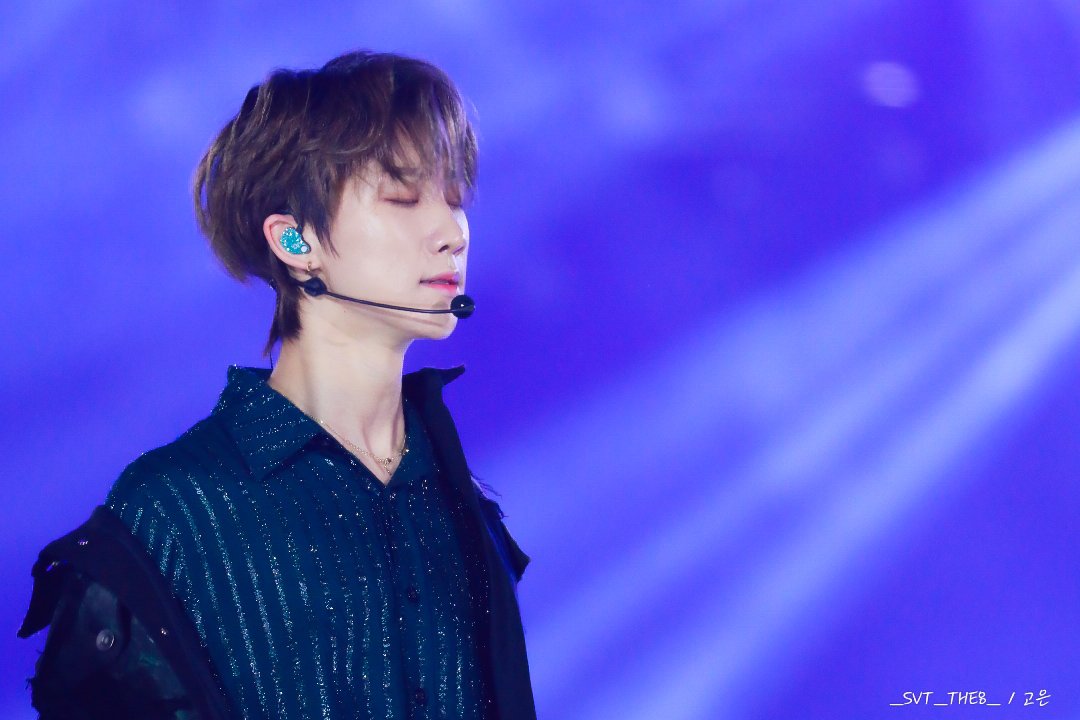 _SVT_THE8_'s tweet photo. ☞191227 가요대축제_디에잇

이대로 시간이 멈췄으면..⌛

#Seventeen #세븐틴 #디에잇 #서명호 #명호 #쉬밍하오 #Xuminghao #THE8 #직찍 #직캠
#가요대축제 #가대축 https://t.co/3C19eVONAX