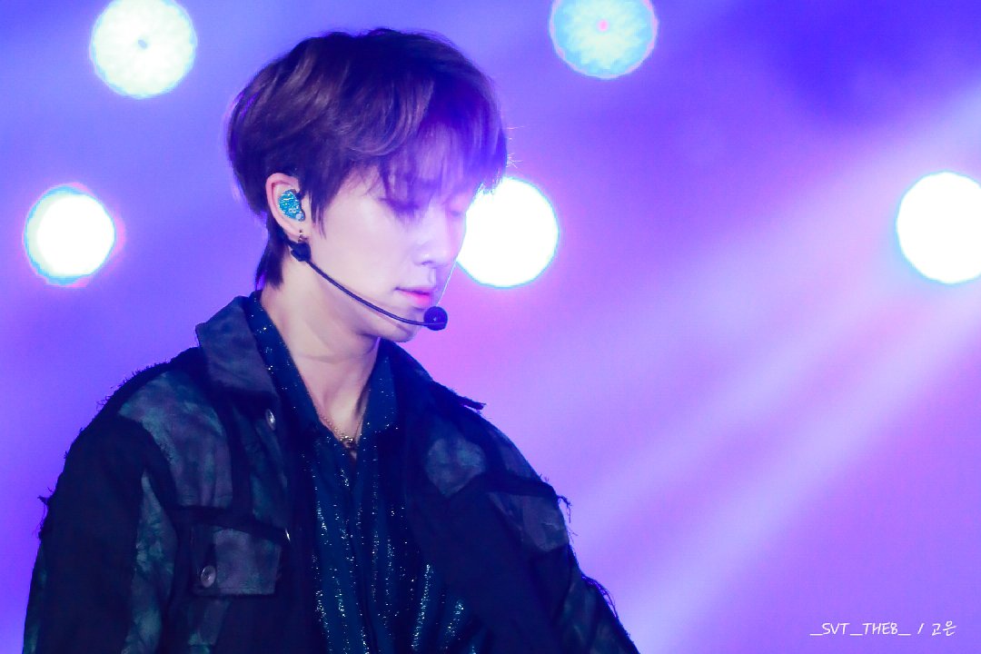 _SVT_THE8_'s tweet photo. ☞191227 가요대축제_디에잇

이대로 시간이 멈췄으면..⌛

#Seventeen #세븐틴 #디에잇 #서명호 #명호 #쉬밍하오 #Xuminghao #THE8 #직찍 #직캠
#가요대축제 #가대축 https://t.co/3C19eVONAX