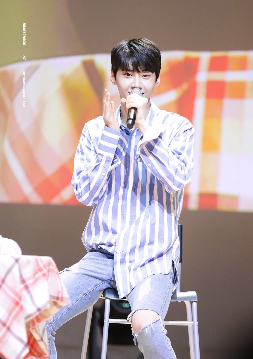 heartthrob68's tweet photo. 190818 💙 #이진혁 #LEEJINHYUK https://t.co/UMdNTRULfP
