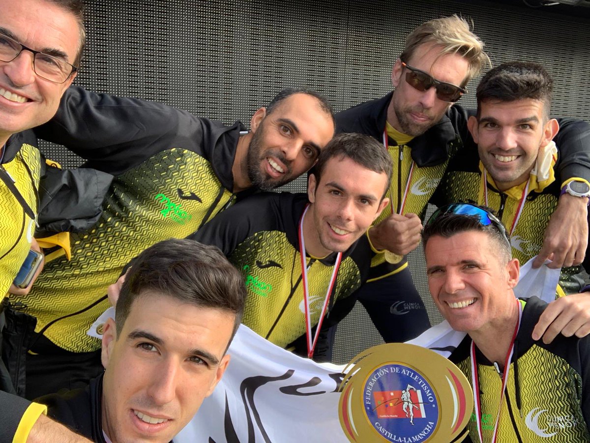 CAUGuadalajara's tweet photo. 🏆 Campeones de Castilla La Mancha de Campo a Través, hoy en Sonseca (Toledo).

¡Gracias a todxs por los ánimos! 🔜 Campeonato de España en Soria (23 de Febrero).

🏃🏻‍♂️Ricardo, Ángel, Javier, Youssef, Diego y Mario. https://t.co/BihJZXCVas