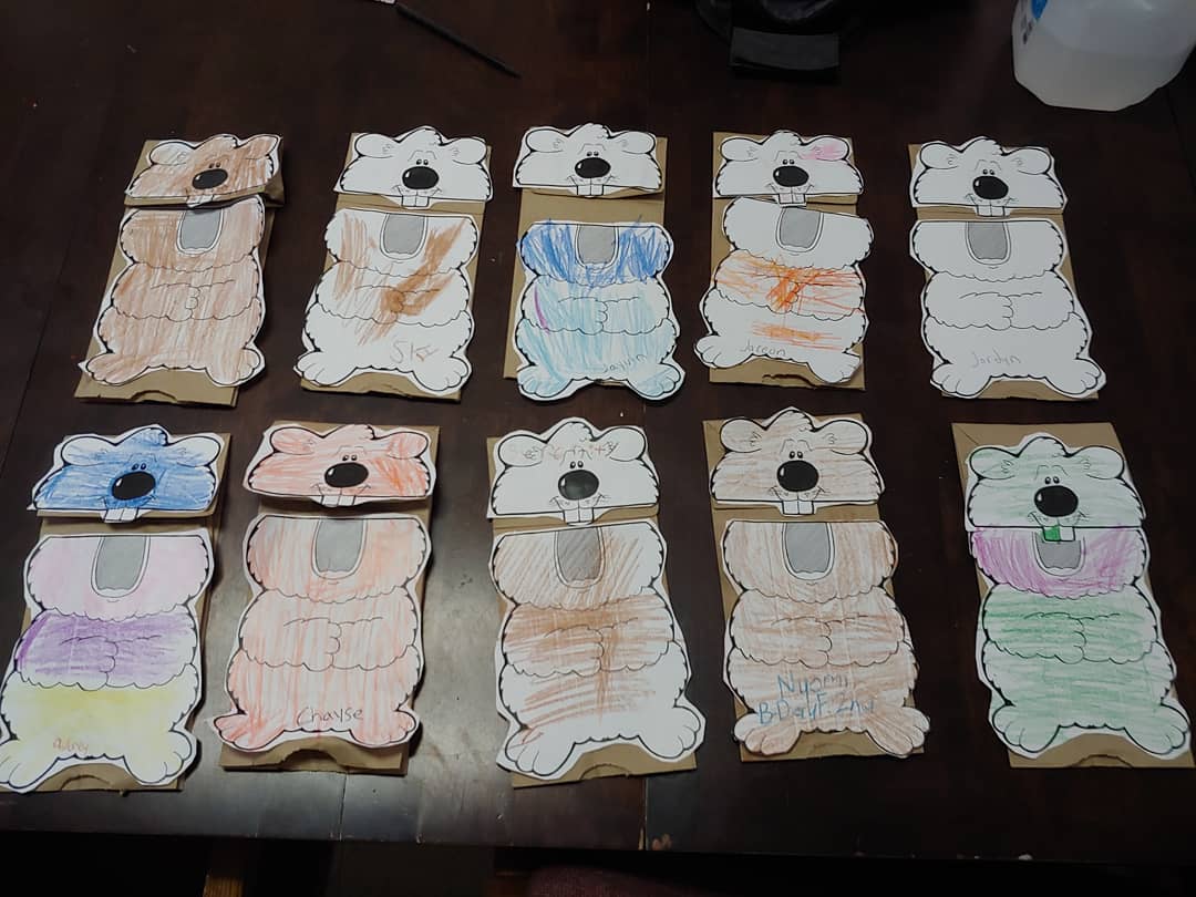 hudsonpromiseny's tweet photo. Well, Phil saw his shadow! On Friday our Promise kids made their very own Groundhogs. Shoutout to our absolutely wonderful Promise Parent, Tia, for bringing us this activity!
#promiseistheneighborhood #nonprofit #youth #Hudson #groundhogsday #community #fun #promiseneighborhoods https://t.co/5pDkGV1xJ2