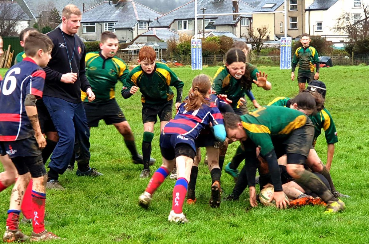 Adran Iau Nant Conwy (@iaunant) on Twitter photo Taith i <a href="/RygbiBala/">Clwb Rygbi Y Bala RFC</a> oedd hi i dim Dan 12 heddiw!! Gem gyffrous a chanlyniad gwell i Nant! 🏈💪🏻 <a href="/CRNantConwy/">CR Nant Conwy</a> @SwyddogRyg Taith i <a href="/RygbiBala/">Clwb Rygbi Y Bala RFC</a> oedd hi i dim Dan 12 heddiw!! Gem gyffrous a chanlyniad gwell i Nant! 🏈💪🏻 <a href="/CRNantConwy/">CR Nant Conwy</a> @SwyddogRyg