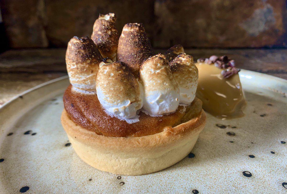 Christopher Burt tweet media