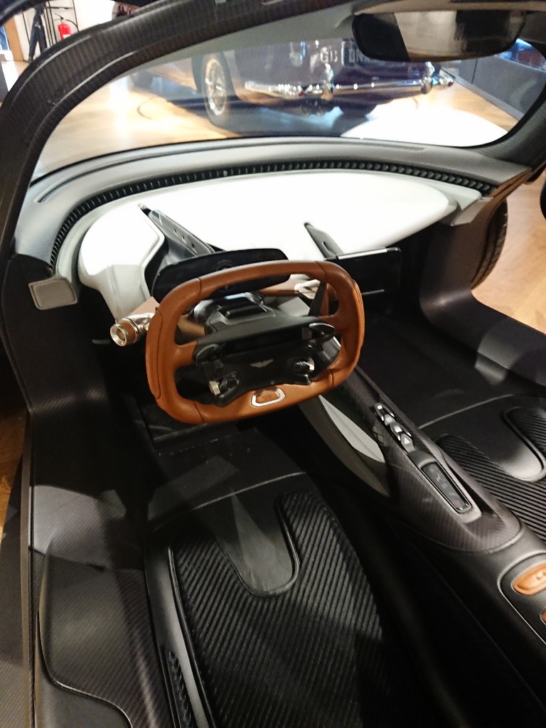 ocrossborder's tweet photo. #Astunday @astonmartin #Valhalla #db7gt #am37 #vanquish #astonmartin #luxury #oliviacrossborder 🇬🇧 https://t.co/daWJs7hQaZ