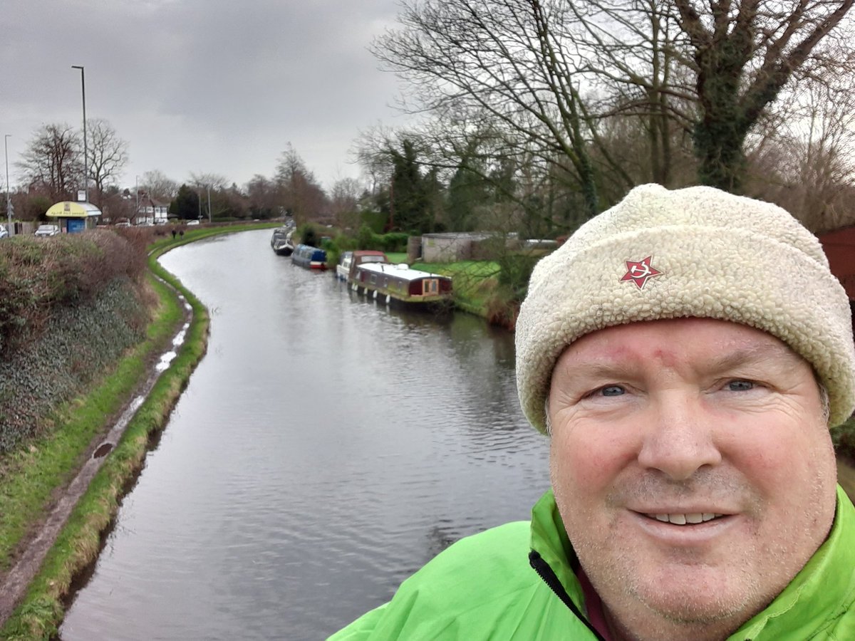 ukelelejones's tweet photo. Post morning cycle Stroll around the Hood with Hat#6... Parrs Wood is a quagmire 😳🚶‍♂️🧢🥾🤩🌞 Uke #GreatToBeOut #CardioClub https://t.co/7Pty4tcO8k