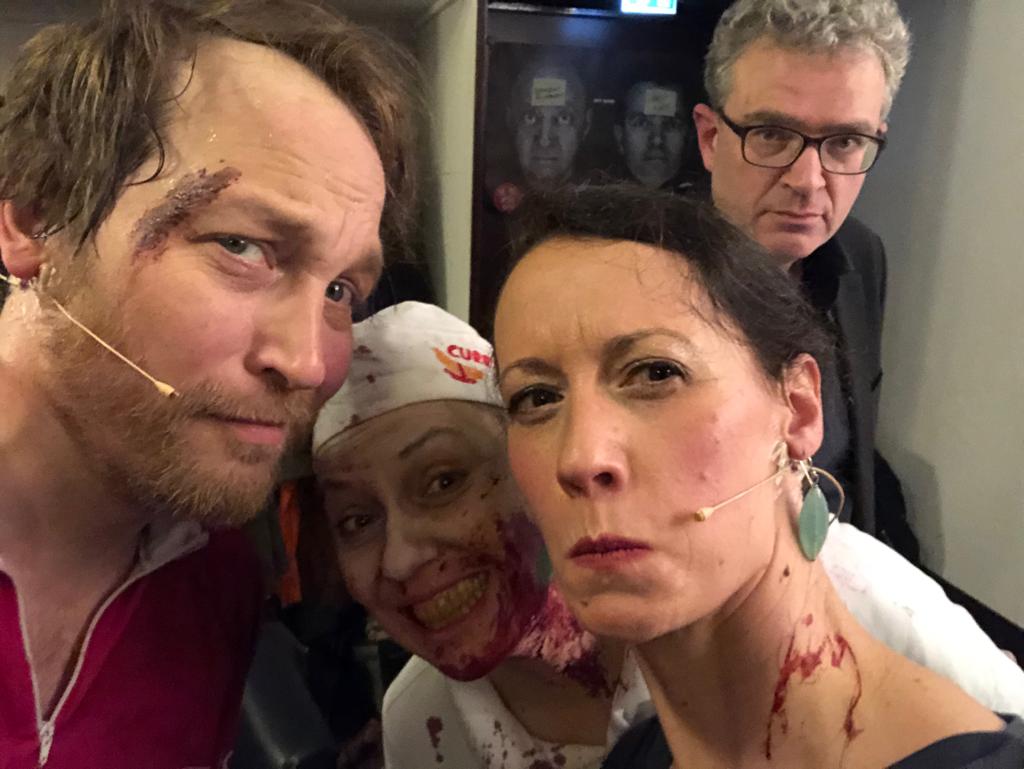 ZombieBerlin's tweet photo. Ein weiteres Mal haben wir ZOMBIE BERLIN trotzen können! Wir danken für die schöne Spielzeit und sehen uns wieder im November 2020.
Falls ihr euch in der Zwischenzeit langweilt, könnt ihr z.B. bei diesen Musicalwahlen eure Stimme  abgeben!
https://t.co/Y4sKMF8OIP https://t.co/29pWx7qKvg