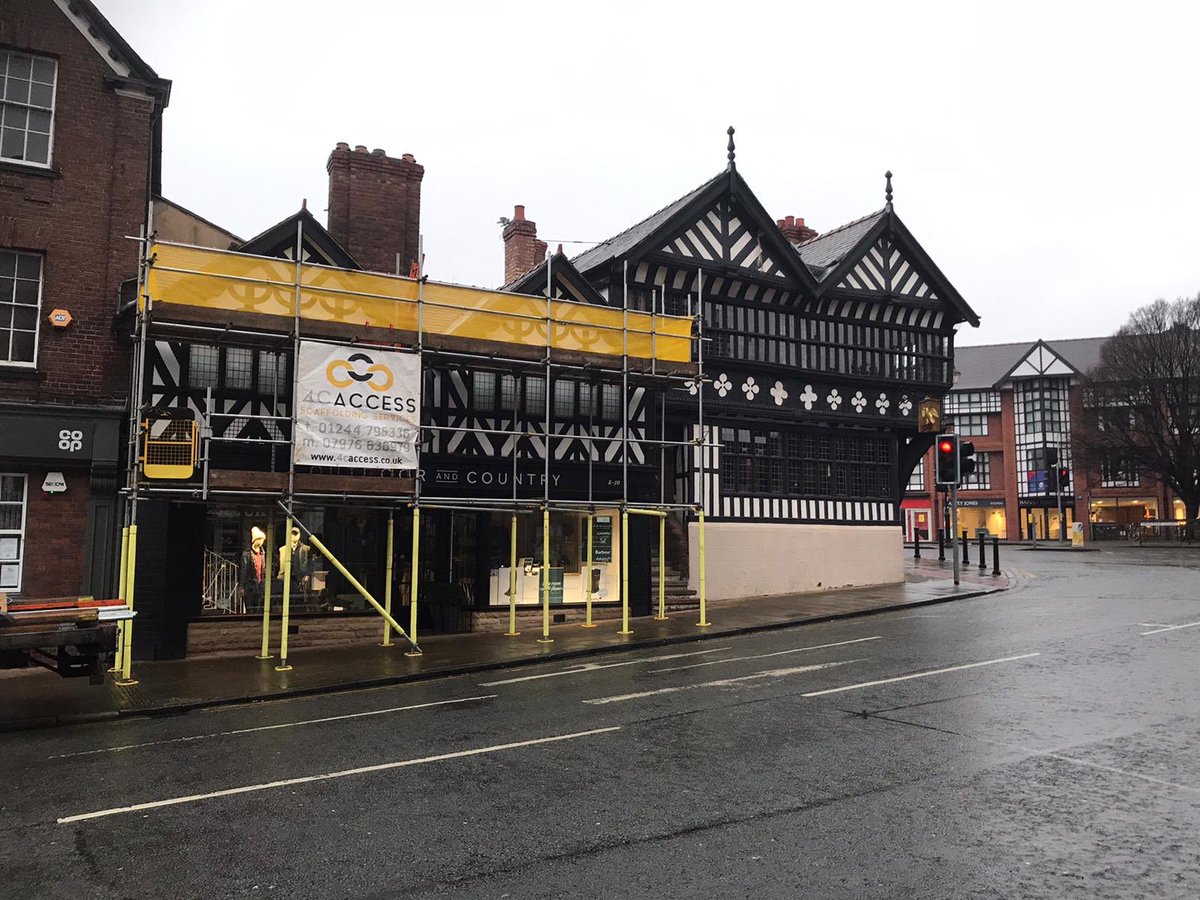 4cAccess's tweet photo. Our team out working safely on this fine Sunday morning in #Chester @chestertweetsuk @wearechester https://t.co/87D50IWdAR