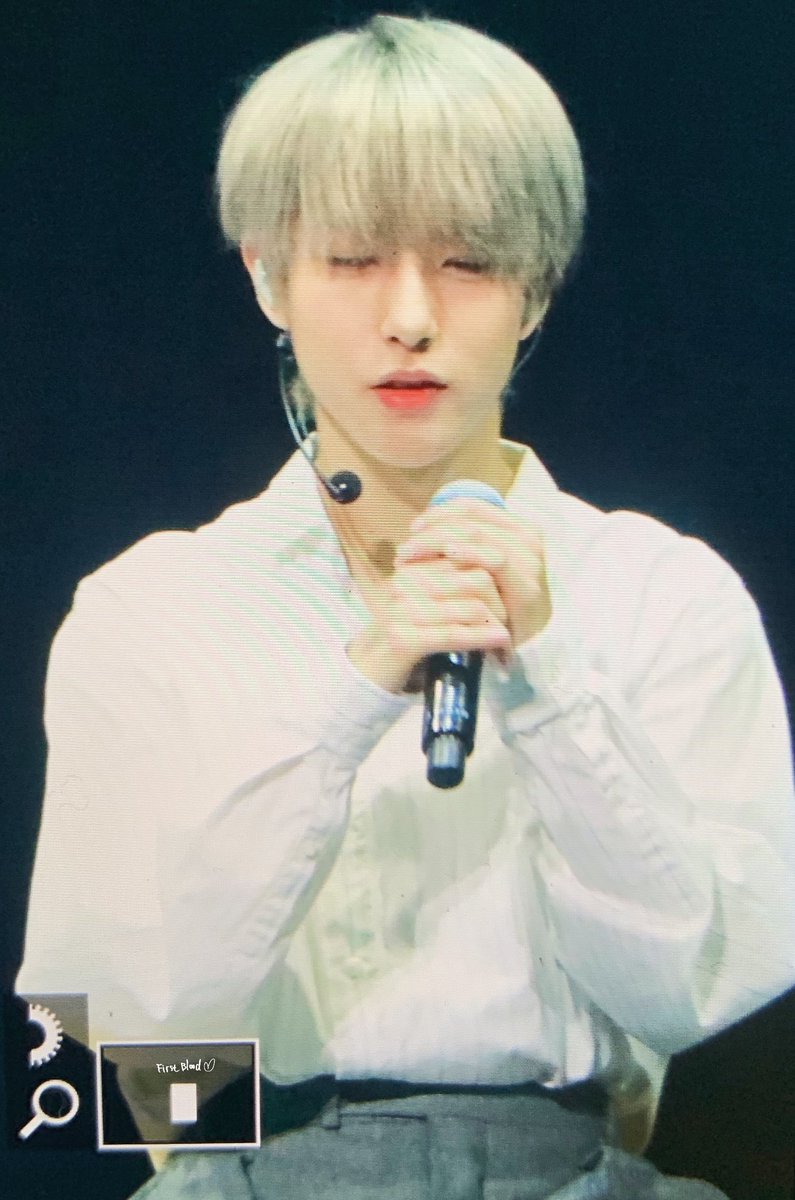 firstblood0323's tweet image. 200202 👼🏻

#RENJUN #런쥔 #仁俊 #NCT #NCTDREAM