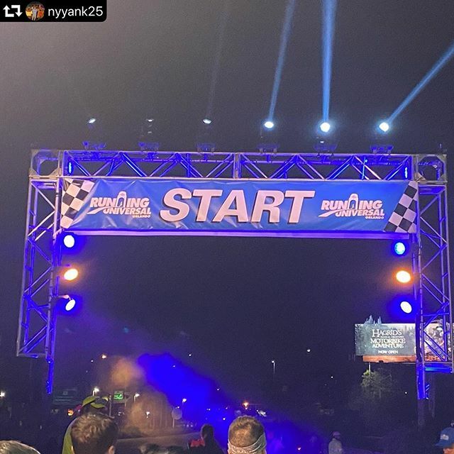 teamrundis's tweet photo. Runners are ready for an epic 10K through Universal Orlando! #TeamrunDisney #TrDRunningClub #RunningUniversal
•

#repost @nyyank25
・・・
Corral A !!! #runninguniversal
•
#UniversalOrlando #UniversalStudios #InstaRunners #RunnersOfInstagram #Runnergram https://t.co/vGtnzVuj6J https://t.co/5wnyYko4RQ
