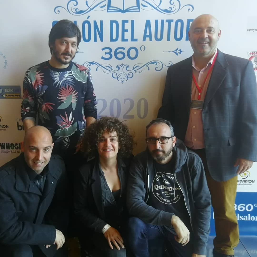 SalonAutor360's tweet photo. Nuestro #photocall está disponible para que os llevéis un buen recuerdo.
.
#elsalondelautor360 https://t.co/tNHaJhz9Tz
