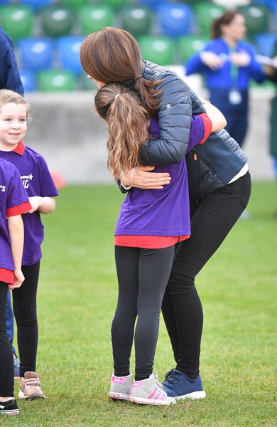 (16/16) the accusation Kate didn’t hug children before Meghan... again I beg to differ