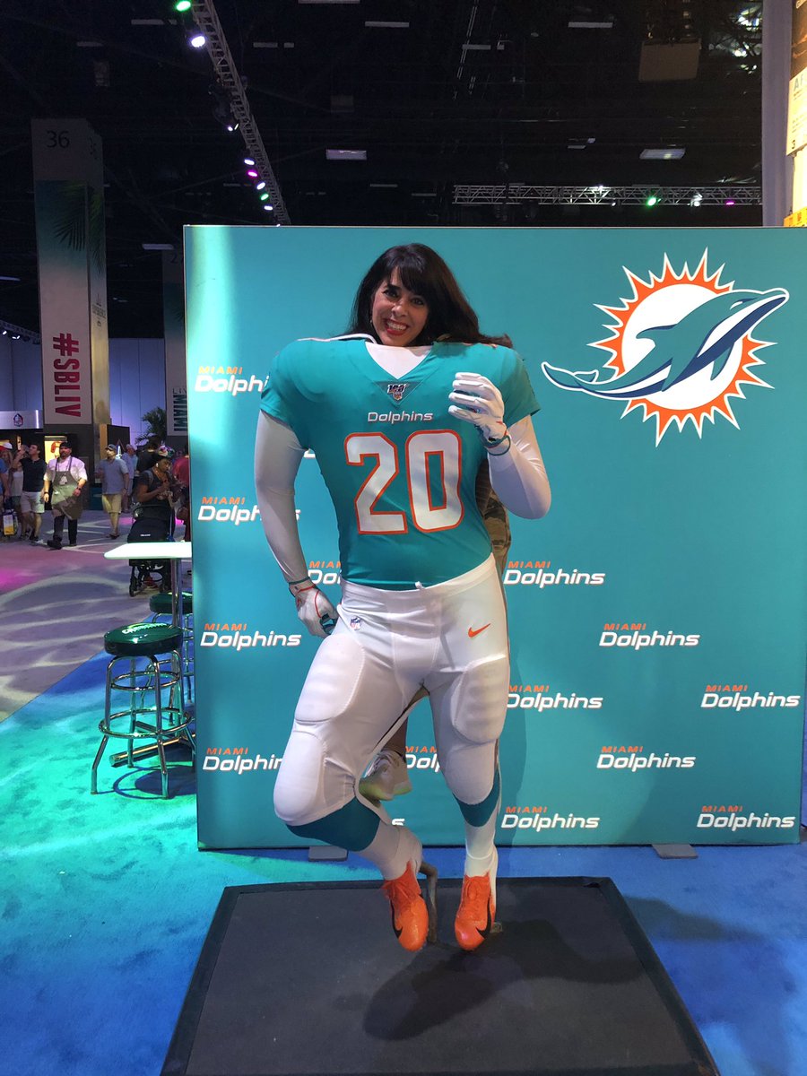 It’s Game Day!  Happy Super Bowl Sunday!