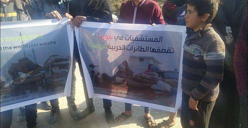 MayorKhairullah's tweet photo. Children protesting the bombing of hospitals in #Syria at the #FromIdlibToBerlin protest. Syrians under the bombardment are asking the international community to live up to its obligation and if it cant to open the borders for them to go somewhere safe. https://t.co/NRsby9USvv