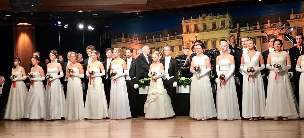 heidiguerer's tweet photo. Some more glimpses - honored you have participated @MinBijleveld @JaapSmitCdK @PMGrotenhuis @KailiTerras @Amb_Kocsis @AusAmbNL @oalrawivienna #DiplomatMagazine @martinvanp_mc @huisterduin https://t.co/M8Vp0nCXng