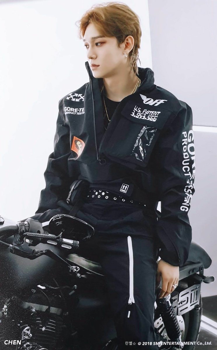 TIMET0CHEN's tweet photo. Don't mess up my tempo🏍️
#종대랑_함께_걸어갈게
#종대_곁에_있을게
#종대를_믿어
#shallwebetogetherforever
#엑소9명
#FaithInCHEN https://t.co/GfnoFDKI1e