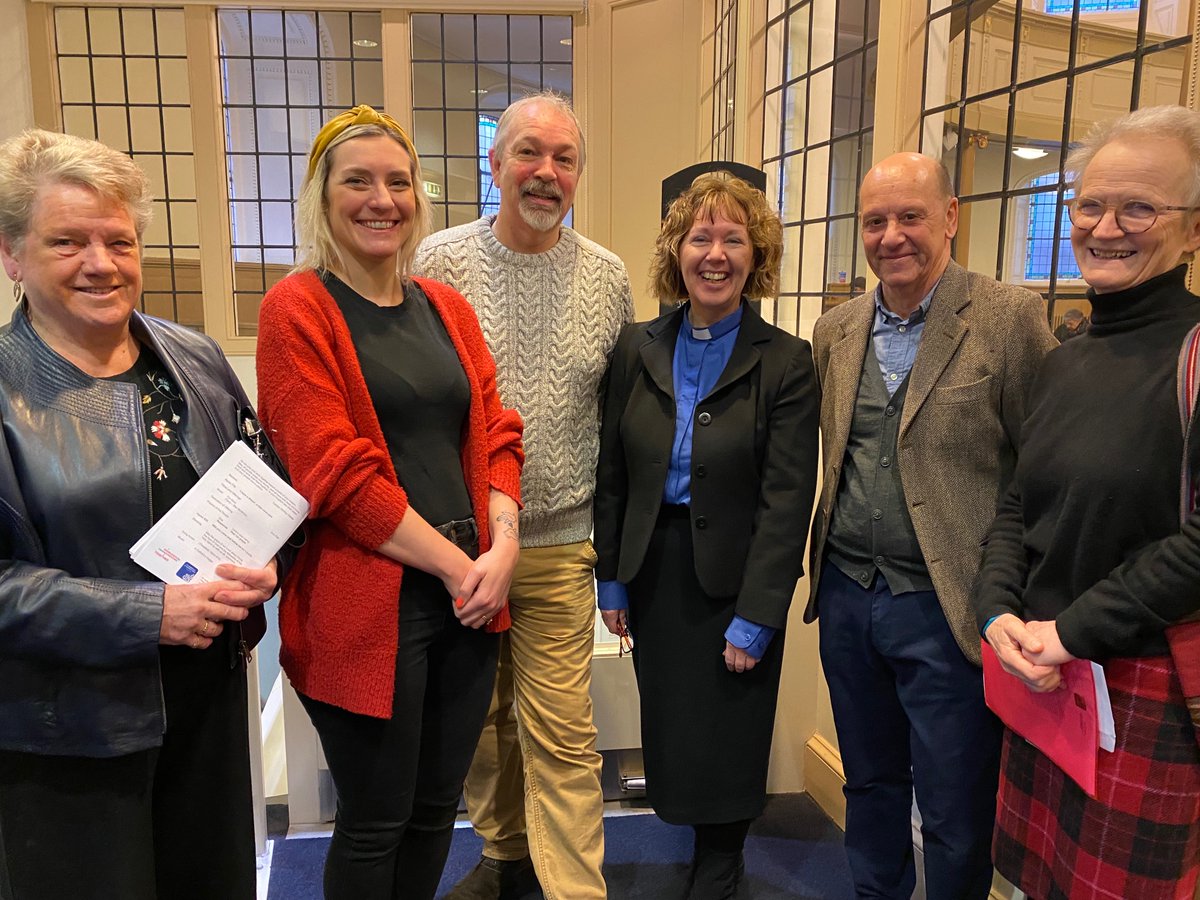 Ed Xmas Tree Fest tweet media