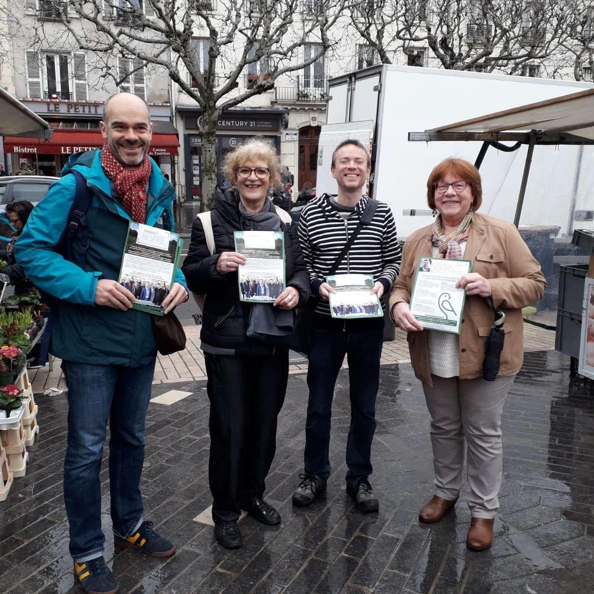 G_Vincennes's tweet photo. Un dimanche en campagne pour notre liste @Vincennes2020. Des échanges passionnants avec les https://t.co/O0lmWFezKk.
Bravo à toutes celles et ceux qui ont couru Les Foulées de Vincennes ce matin 👏💪🥇 #VincennesNotreVille #Municipales2020 #Vincennes #Ecologie #Solidarité https://t.co/Q3szePQrA8